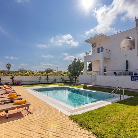Amazing Villa Chrysanthi With Private Pool In Heraklion Epano Vathia Exteriör bild