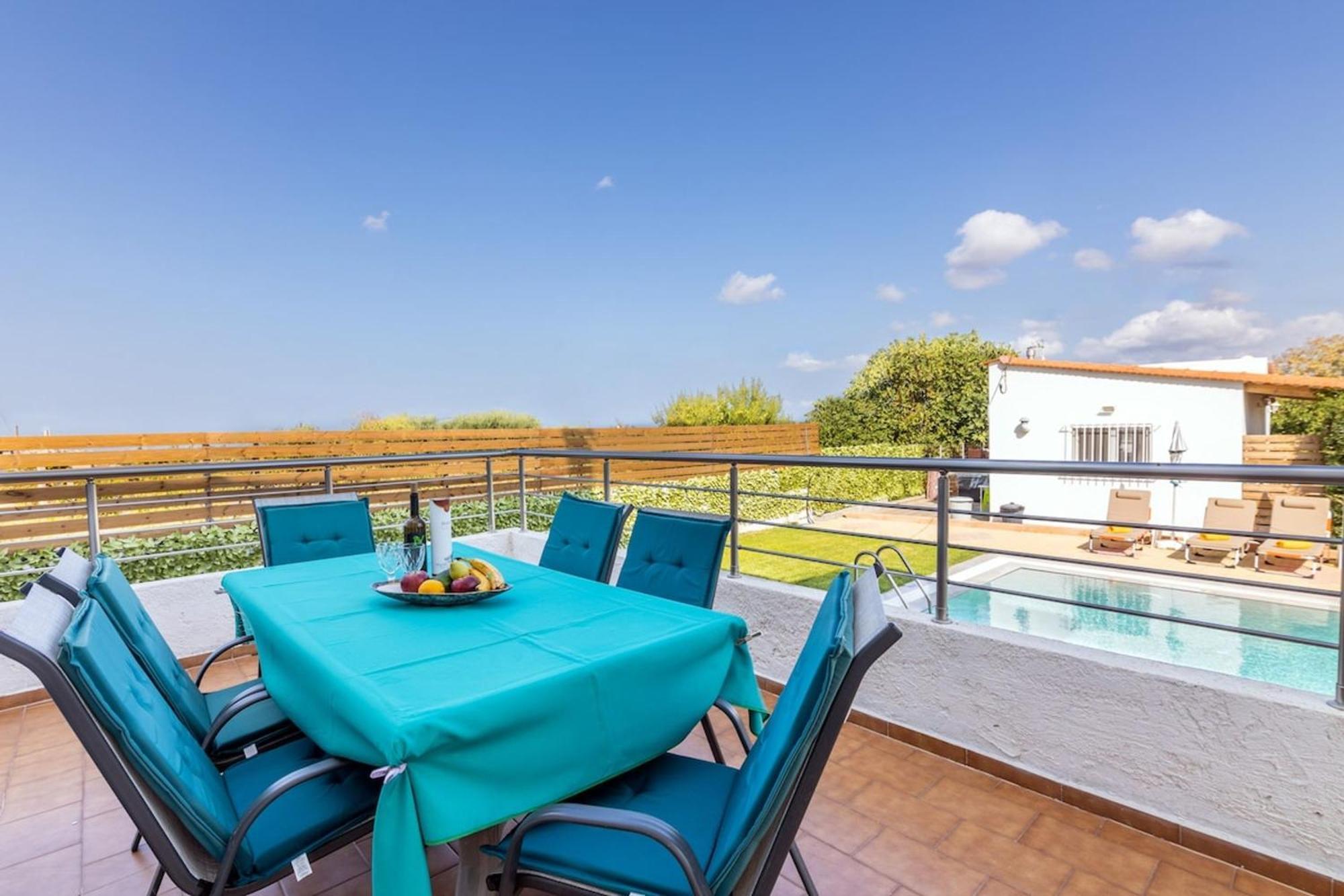 Amazing Villa Chrysanthi With Private Pool In Heraklion Epano Vathia Exteriör bild