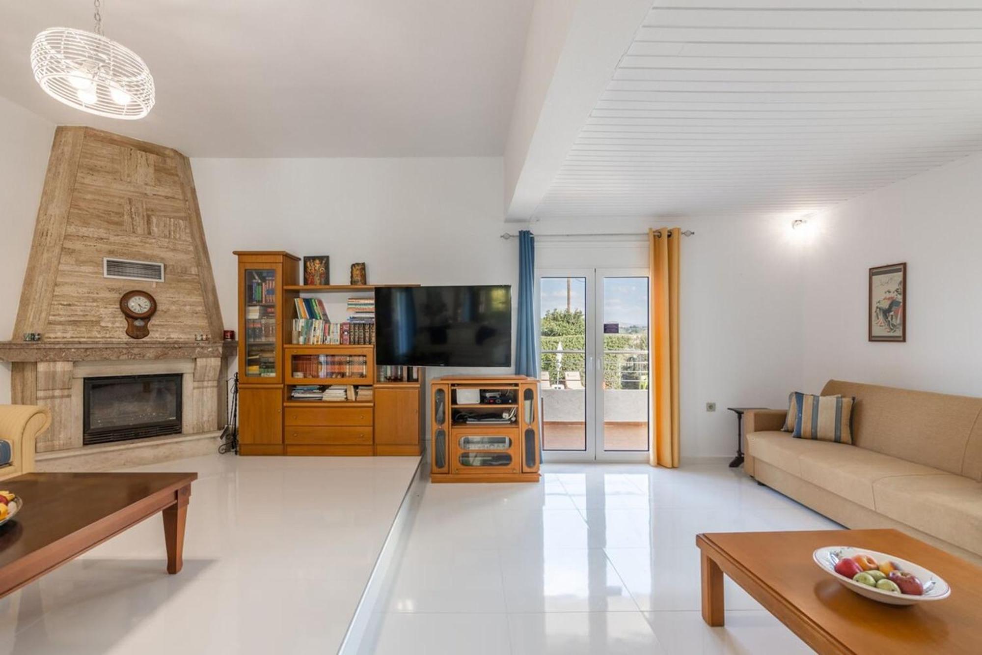 Amazing Villa Chrysanthi With Private Pool In Heraklion Epano Vathia Exteriör bild