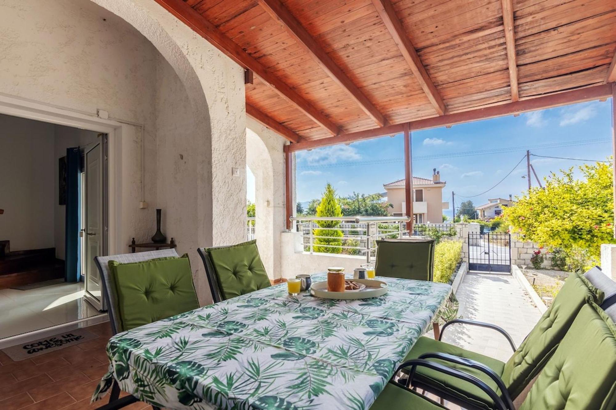 Amazing Villa Chrysanthi With Private Pool In Heraklion Epano Vathia Exteriör bild