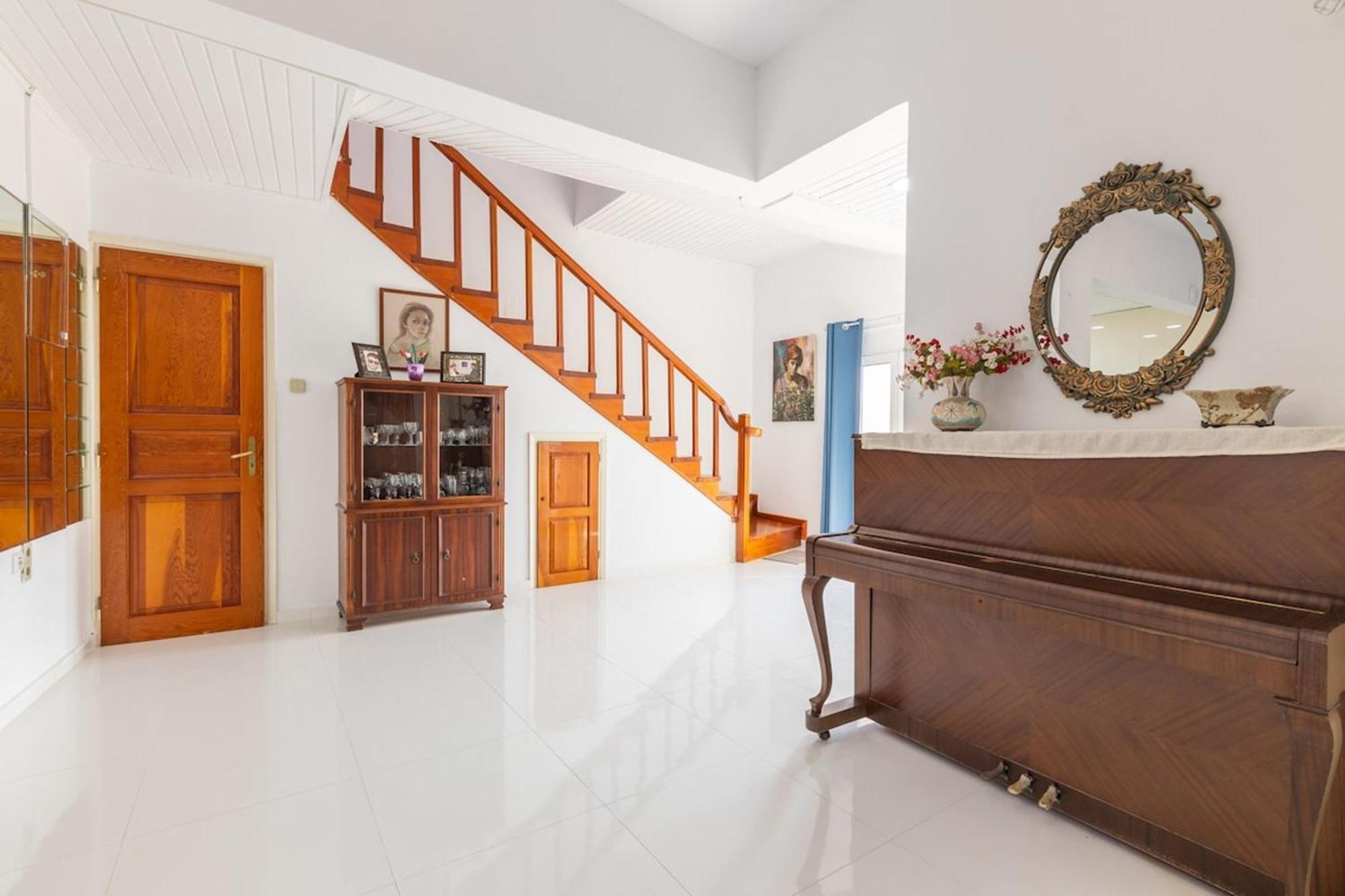 Amazing Villa Chrysanthi With Private Pool In Heraklion Epano Vathia Exteriör bild