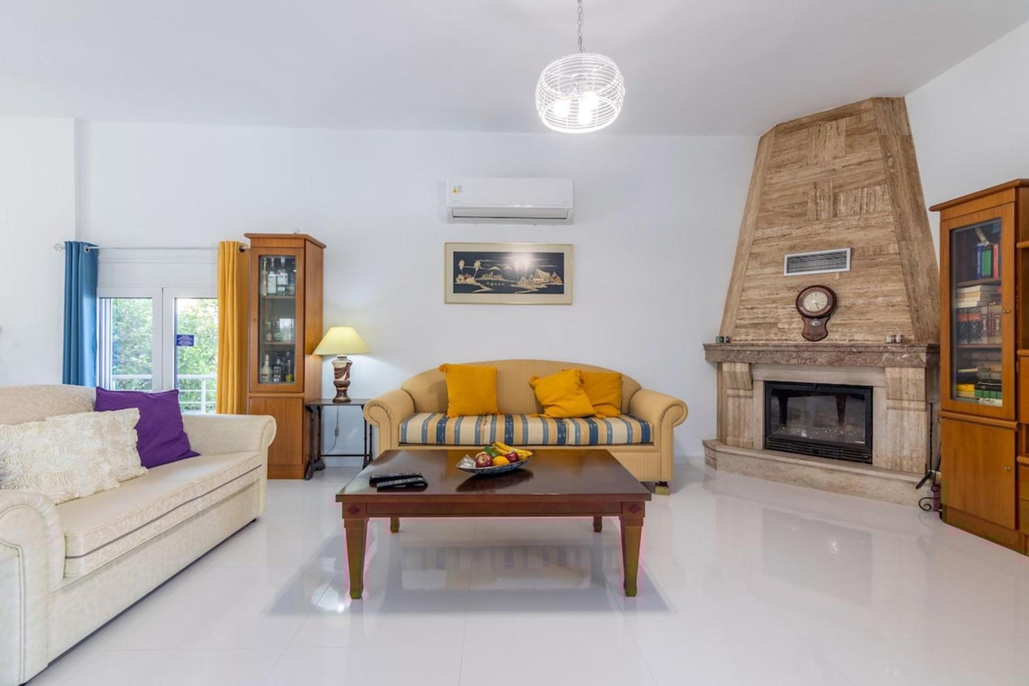 Amazing Villa Chrysanthi With Private Pool In Heraklion Epano Vathia Exteriör bild